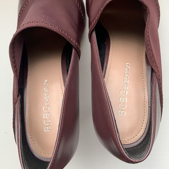 BCBGeneration sz 8 Plum Hayden Slip On Soft Neo Ankle Booties Pointy Toe Pointed - Picture 7 of 10
